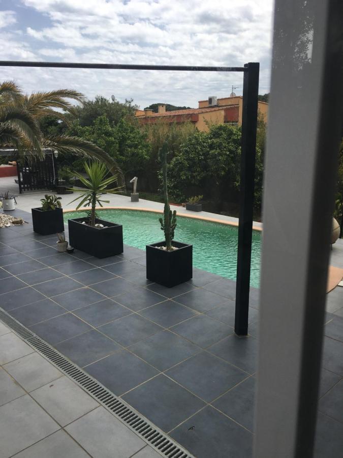Atelierchic Acomodação com café da manhã Le Lavandou Exterior foto